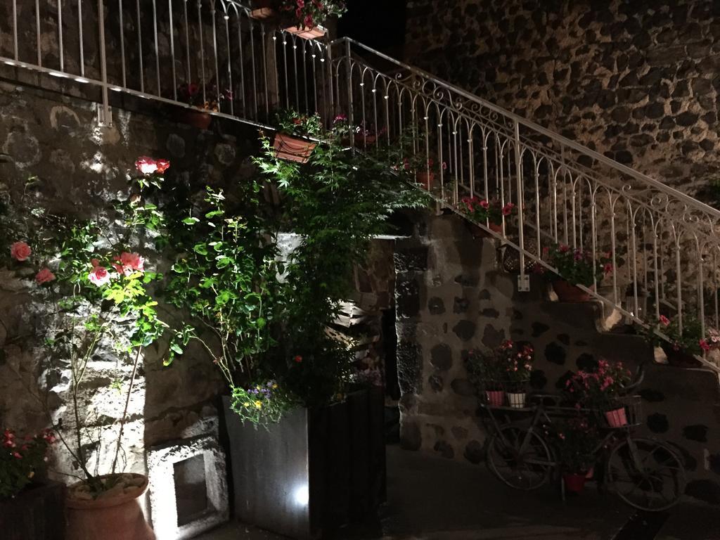 L'Escale De Camille Hotel Murat  Exterior photo